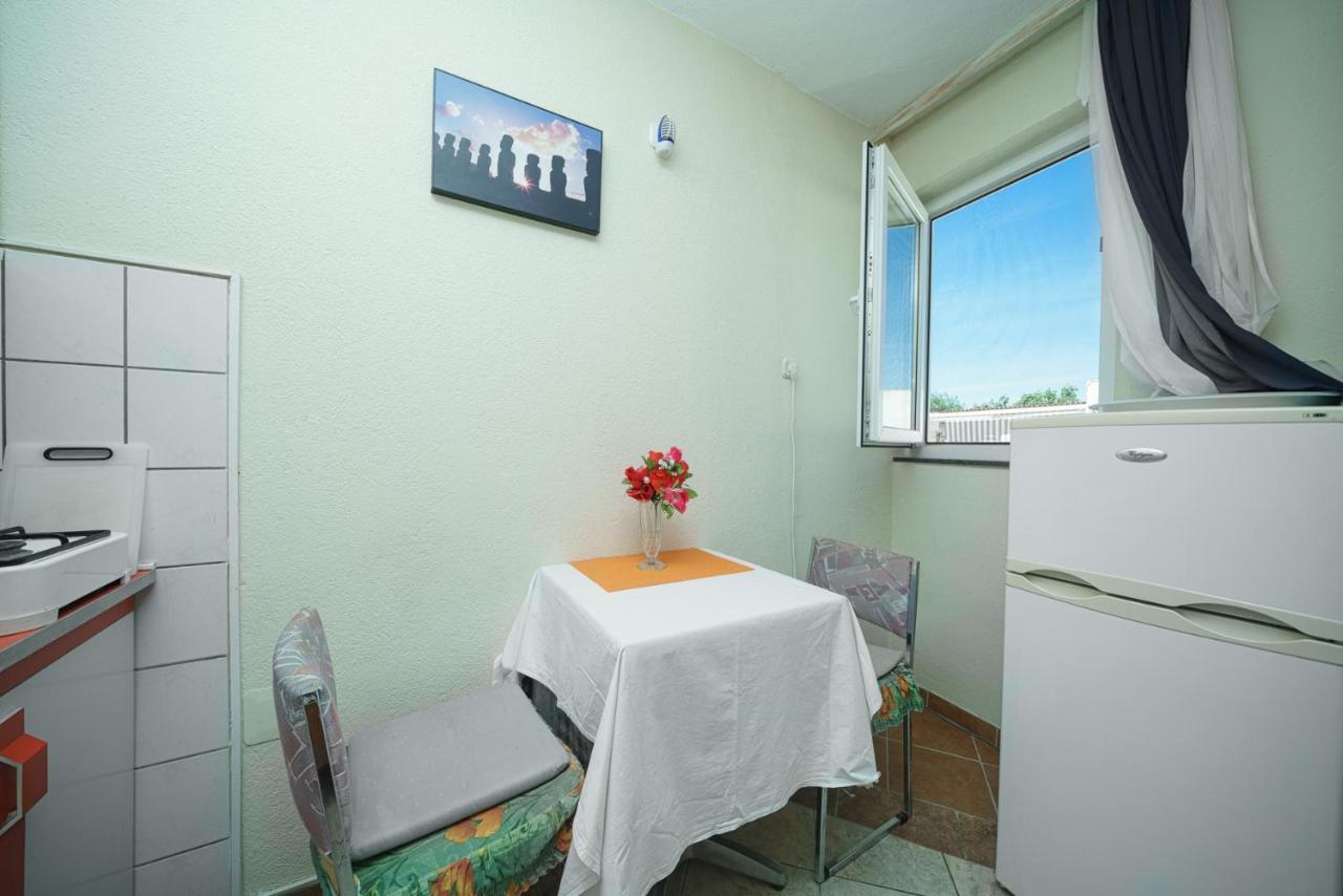 Apartmani Krizanovic Vodice Extérieur photo
