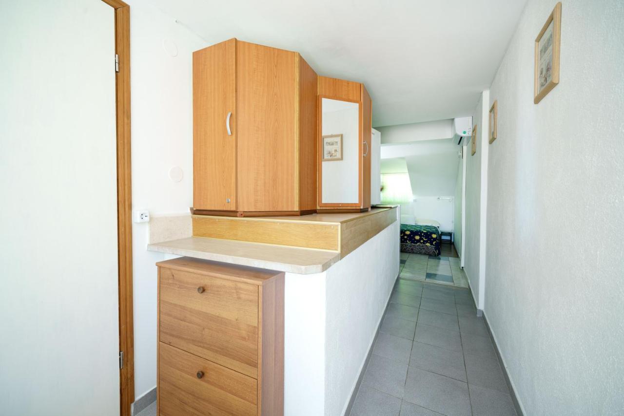 Apartmani Krizanovic Vodice Extérieur photo