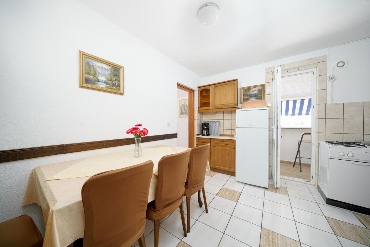 Apartmani Krizanovic Vodice Extérieur photo