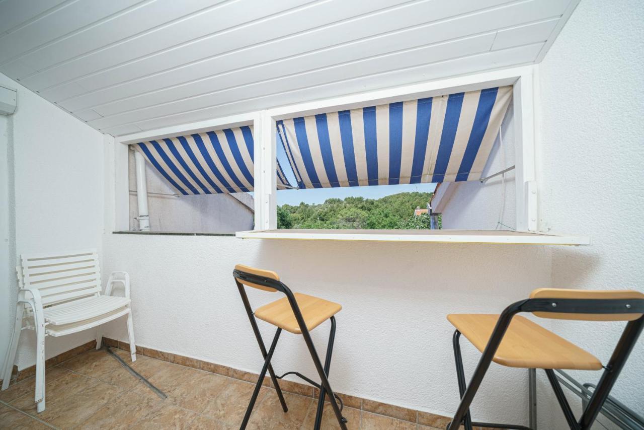 Apartmani Krizanovic Vodice Extérieur photo