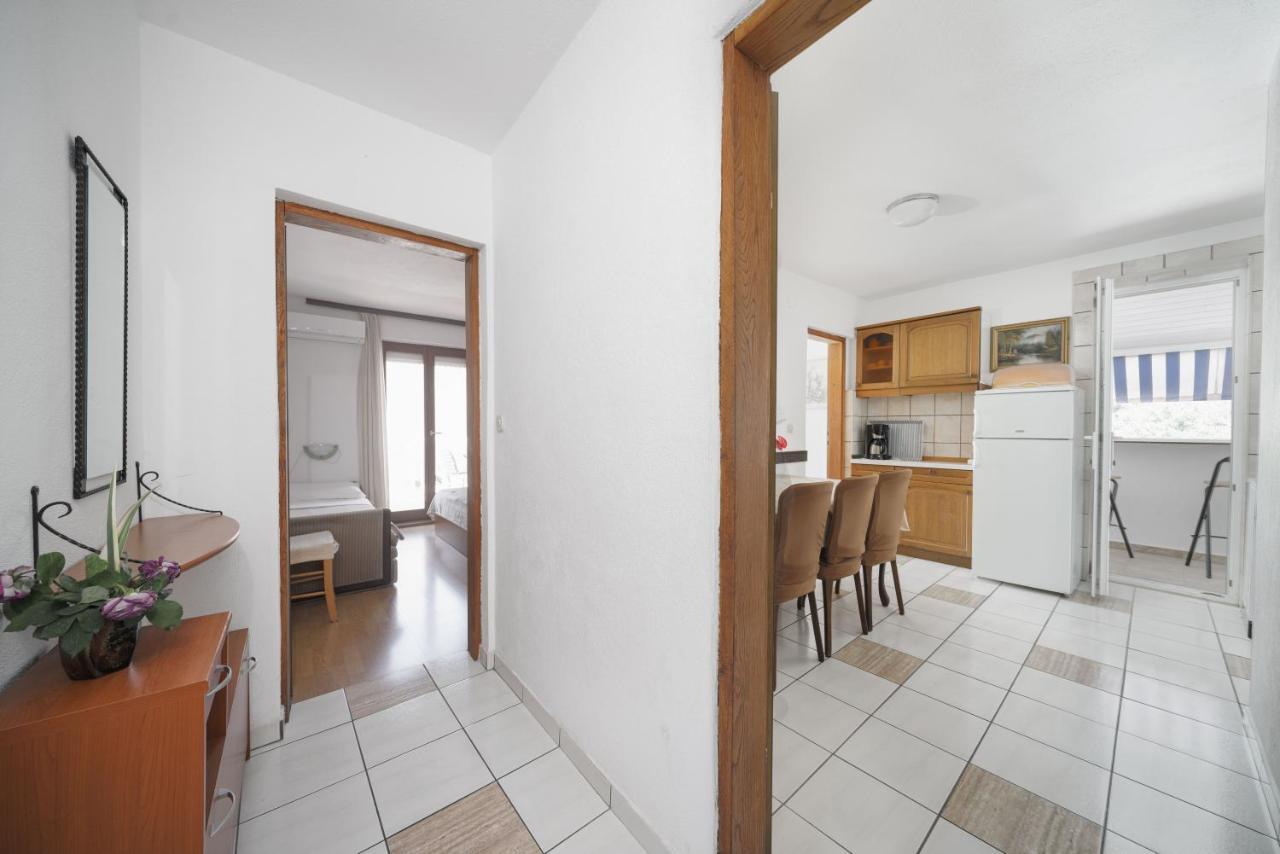 Apartmani Krizanovic Vodice Extérieur photo